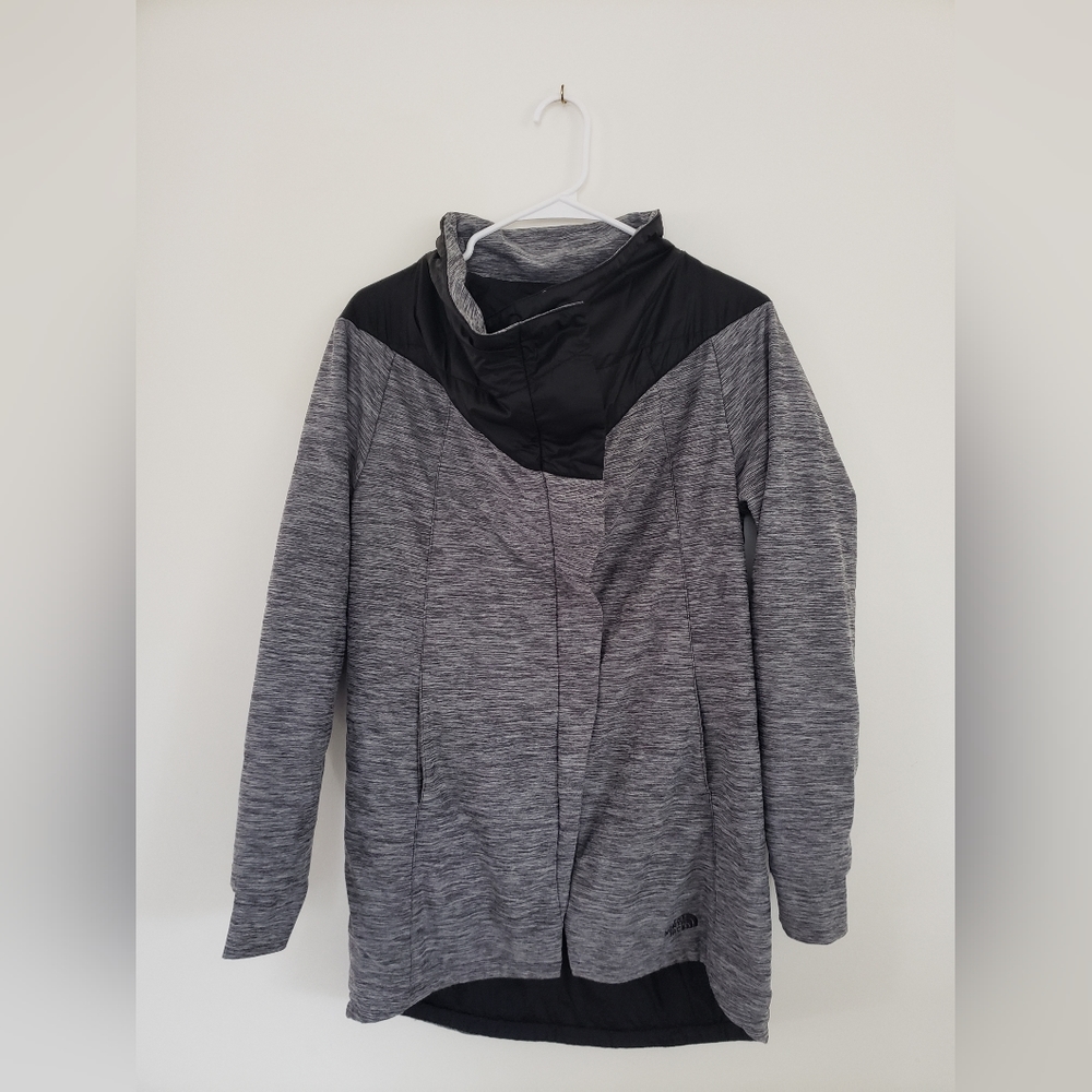 Womens The North Face Gray Size Small Lightly Insulated Jacket